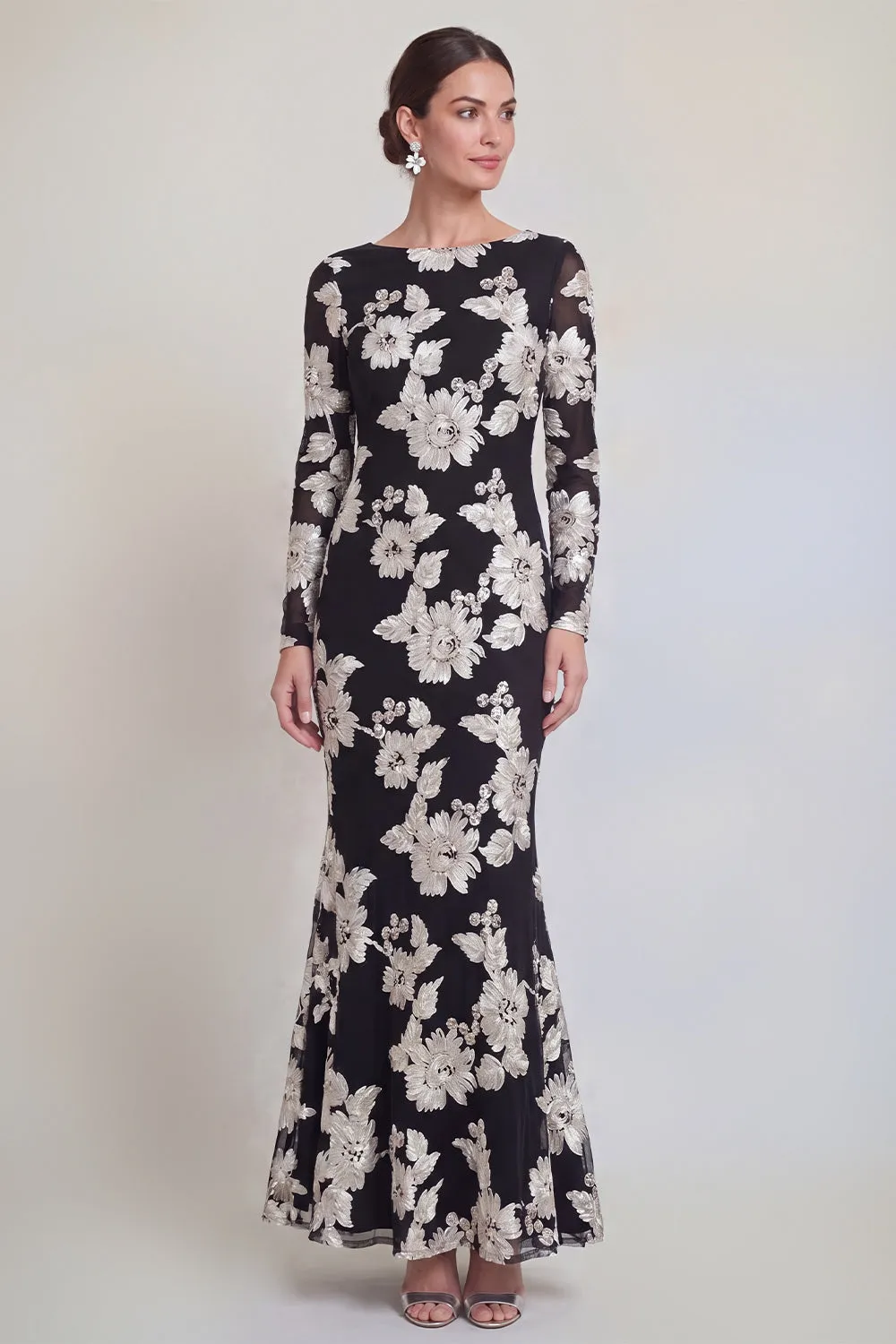 Mermaid Black Bateau Neck Floral Long Mother Of the Bride Dress with Embroidery sold by Zapaka product image thumbnail 3