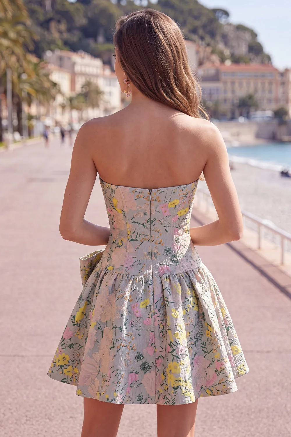Strapless A-Line Grey Floral Jacquard Short Homecoming Dress with Bow sold by Zapaka product image thumbnail 4