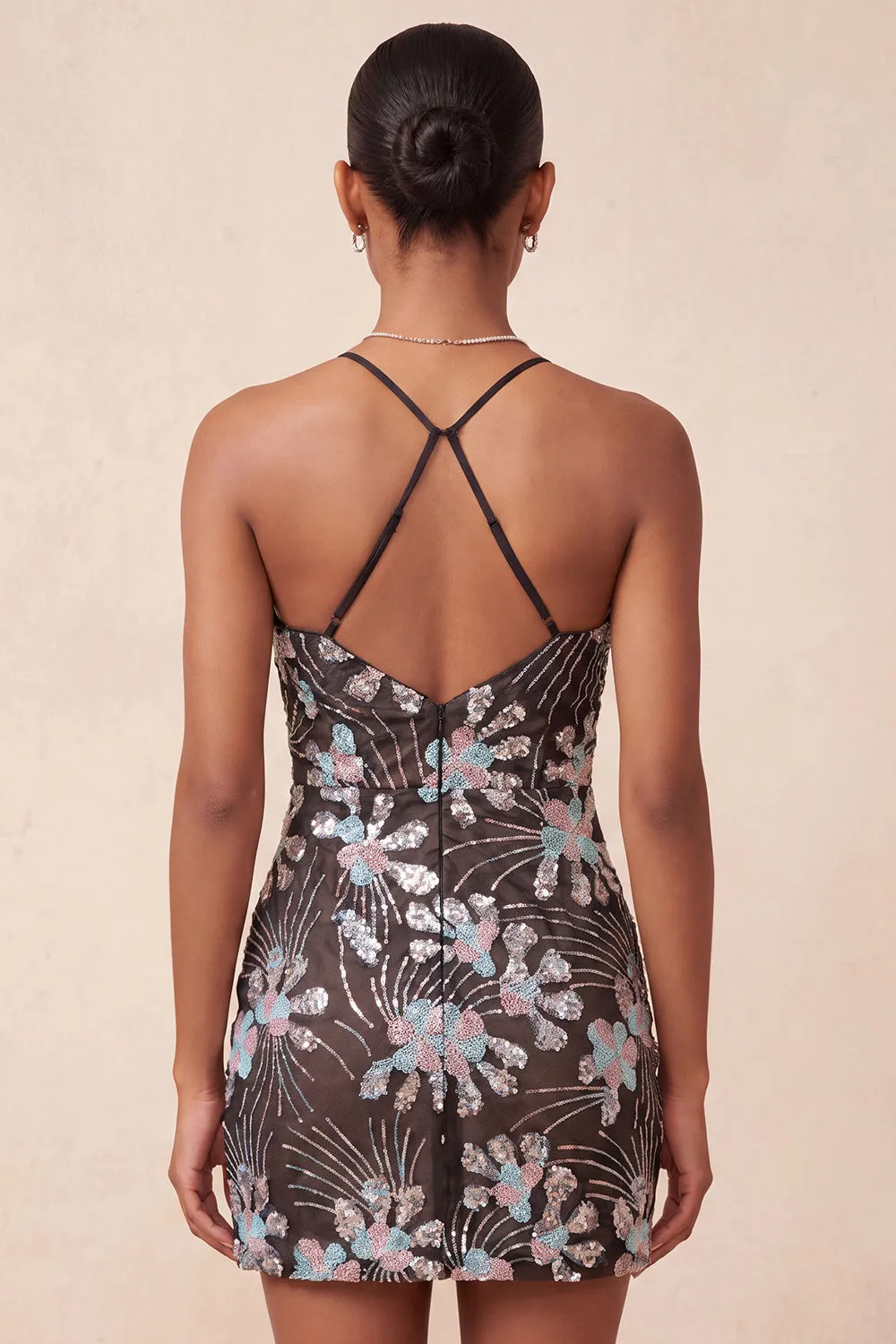 Black Bodycon Spaghetti Straps Sequins Floral Short Homecoming Dress with Slit sold by Zapaka product image thumbnail 3