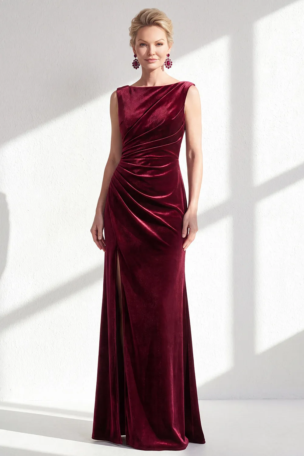 Dark Green Velvet Bateau Neck Ruched Mermaid Long Mother of the Bride Dress with Slit sold by Zapaka product image thumbnail 5