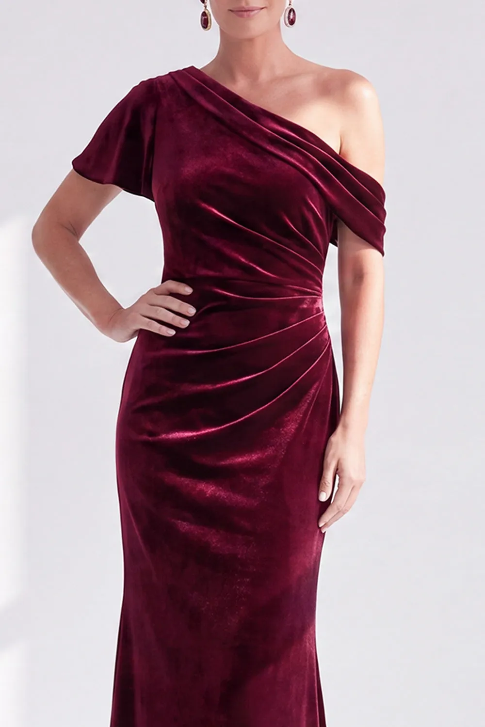 Mermaid Burgundy Velvet Off the Shoulder Ruched Long Mother of the Bride Dress sold by Zapaka product image thumbnail 3