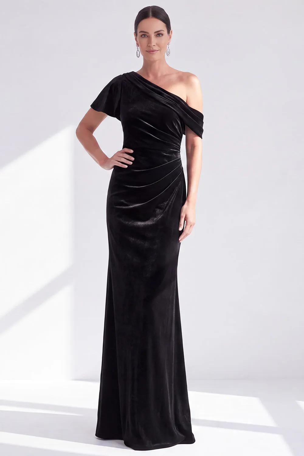 Mermaid Burgundy Velvet Off the Shoulder Ruched Long Mother of the Bride Dress sold by Zapaka product image thumbnail 5
