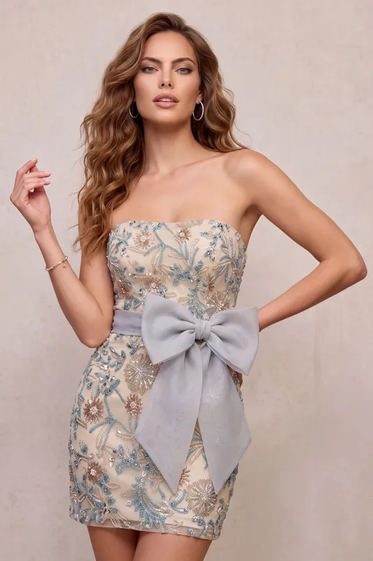 Light Grey Bodycon Sequins Strapless Beaded Short Homecoming Dress with Bow made by Zapaka