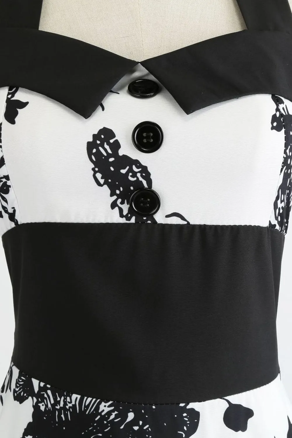 Halter Printed White 1950s Dress with Button sold by Zapaka product image thumbnail 4