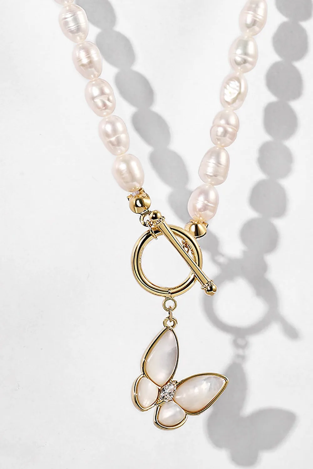 White Sparkly Big Butterfly Choker Dainty Pearl Chain Necklace sold by Zapaka product image thumbnail 3