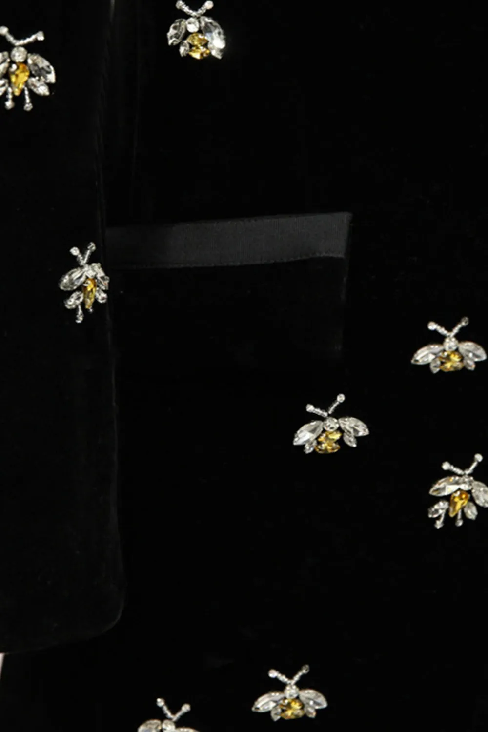 Peak Lapel Black Long Sleeves One Button Women Blazer sold by Zapaka product image thumbnail 5