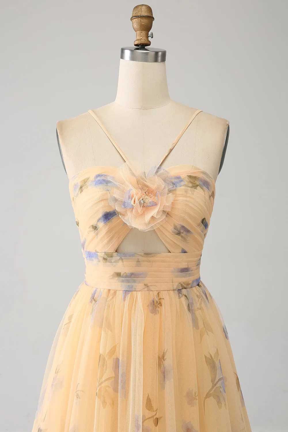 Yellow A-Line Halter Pleated Tulle Tiered Prom Dress With Embroidery sold by Zapaka product image thumbnail 4