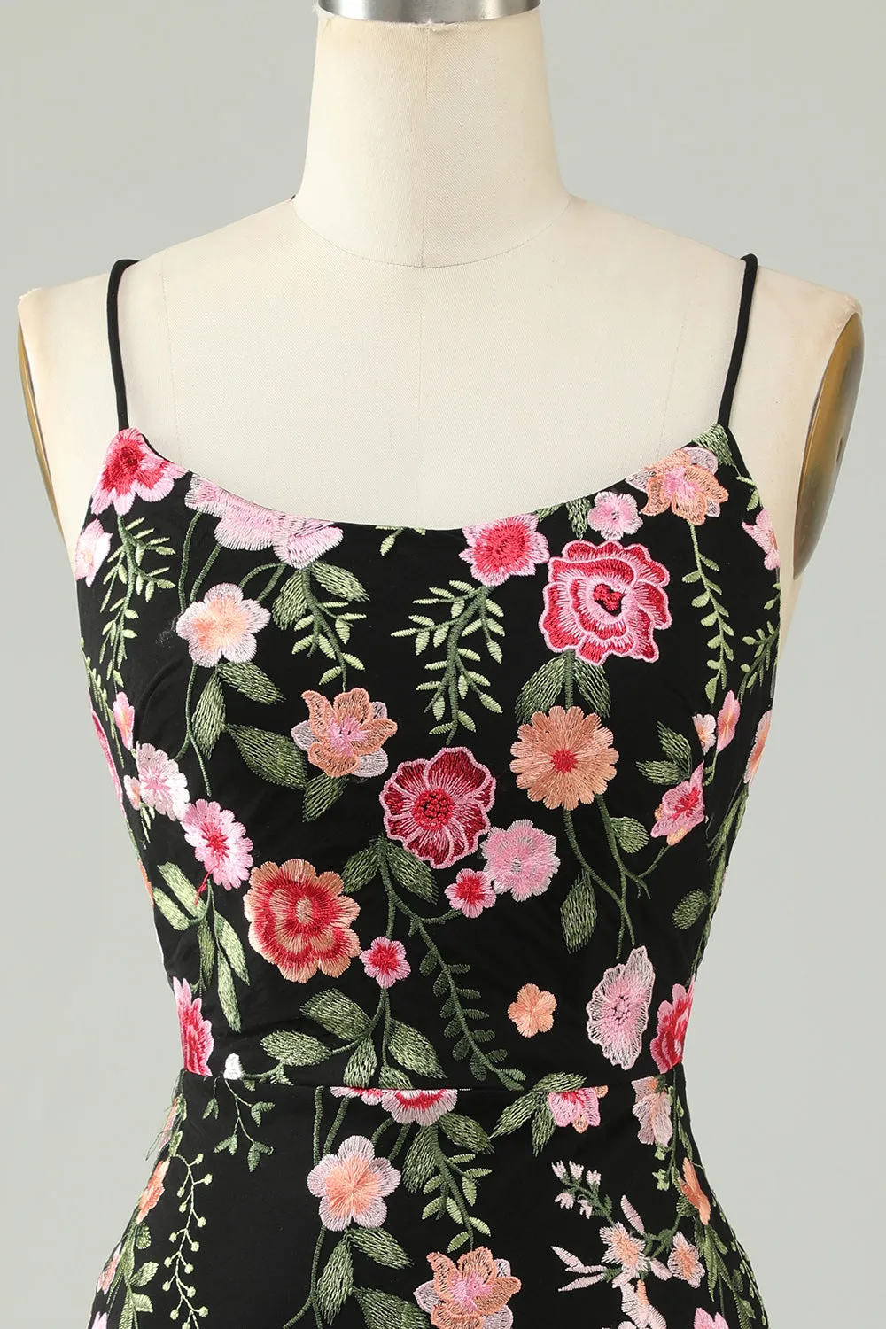 Black Spaghetti Straps Bodycon Homecoming Dress With Appliques sold by Zapaka product image thumbnail 4