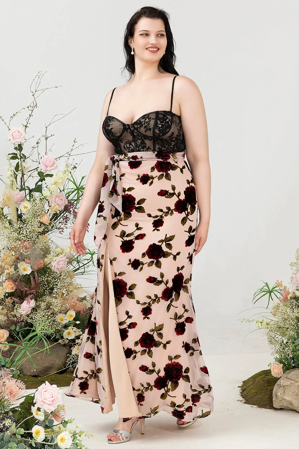 Sheath Spaghetti Straps Black Floral Plus Size Wedding Guest Dress with Slit sold by Zapaka product image thumbnail 4
