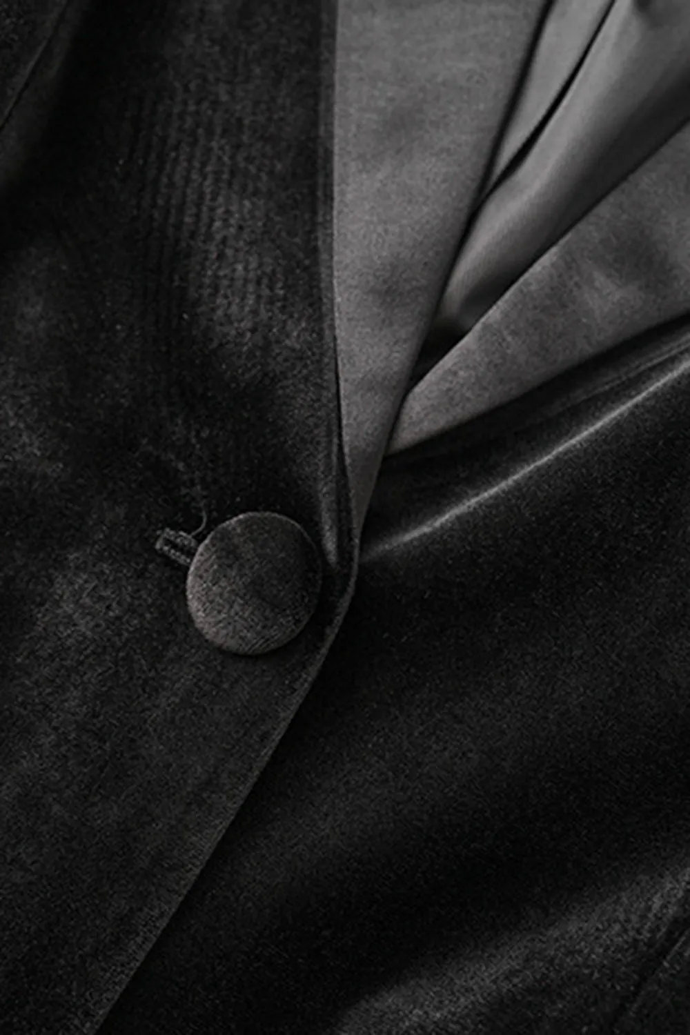 Black Peak Lapel Velvet Blazer with Feathers sold by Zapaka product image thumbnail 3