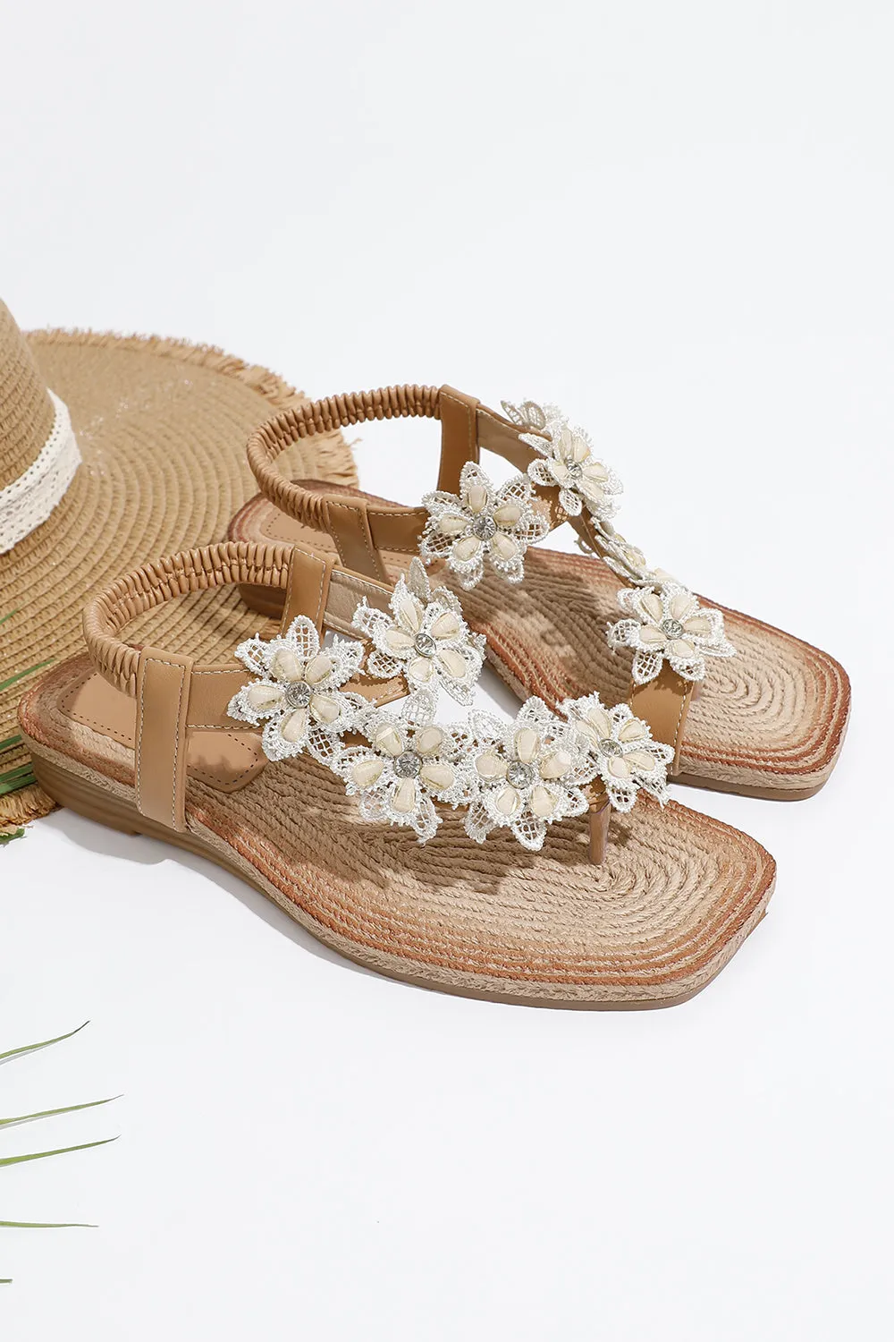 White Lace Flowers Flat Sandals for Summer Beach sold by Zapaka product image thumbnail 4