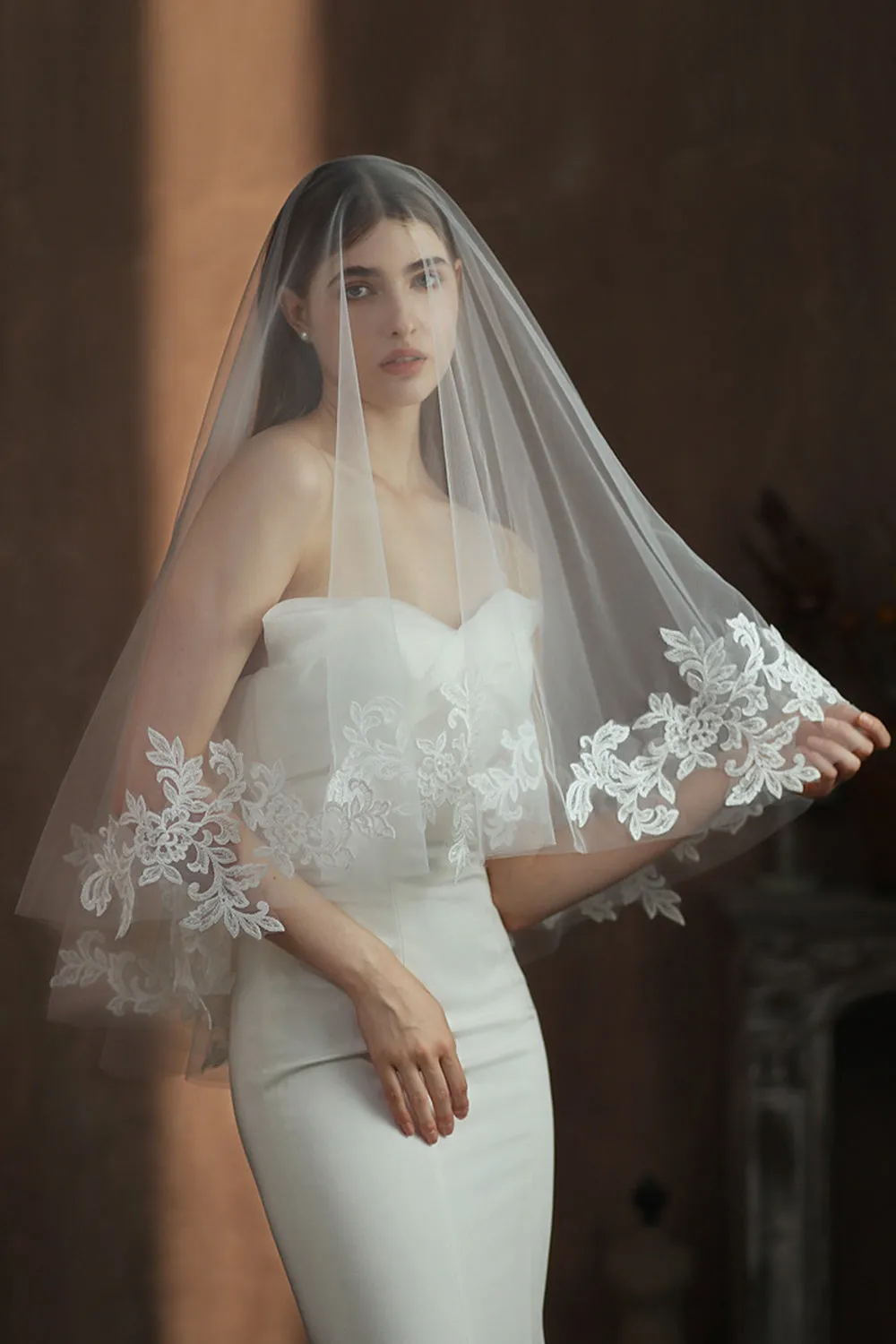 White Classic Two Tier Bridal Veil sold by Zapaka product image thumbnail 3