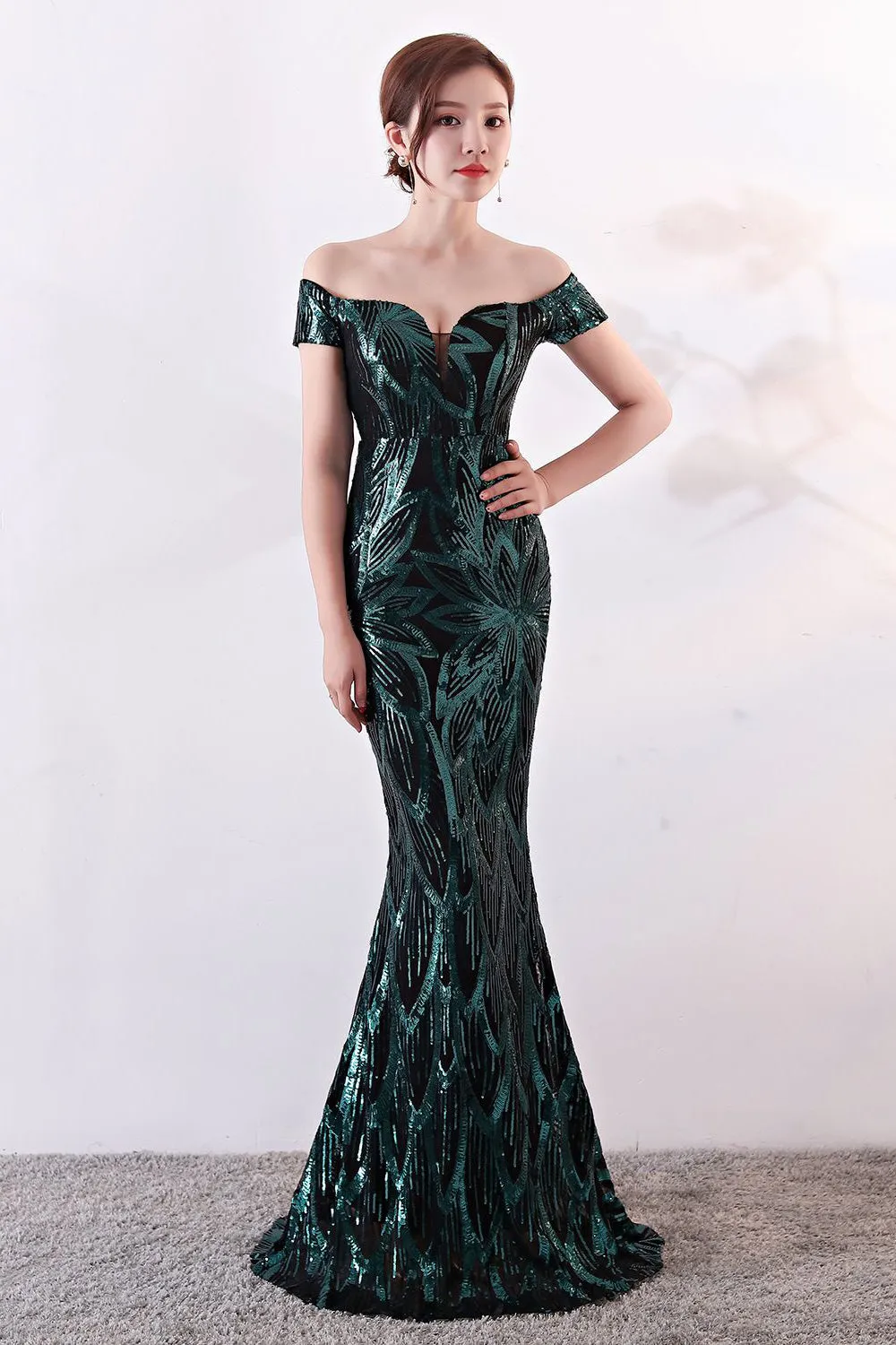 Black Off The Shoulder Mermaid Evening Dress sold by Zapaka product image thumbnail 4