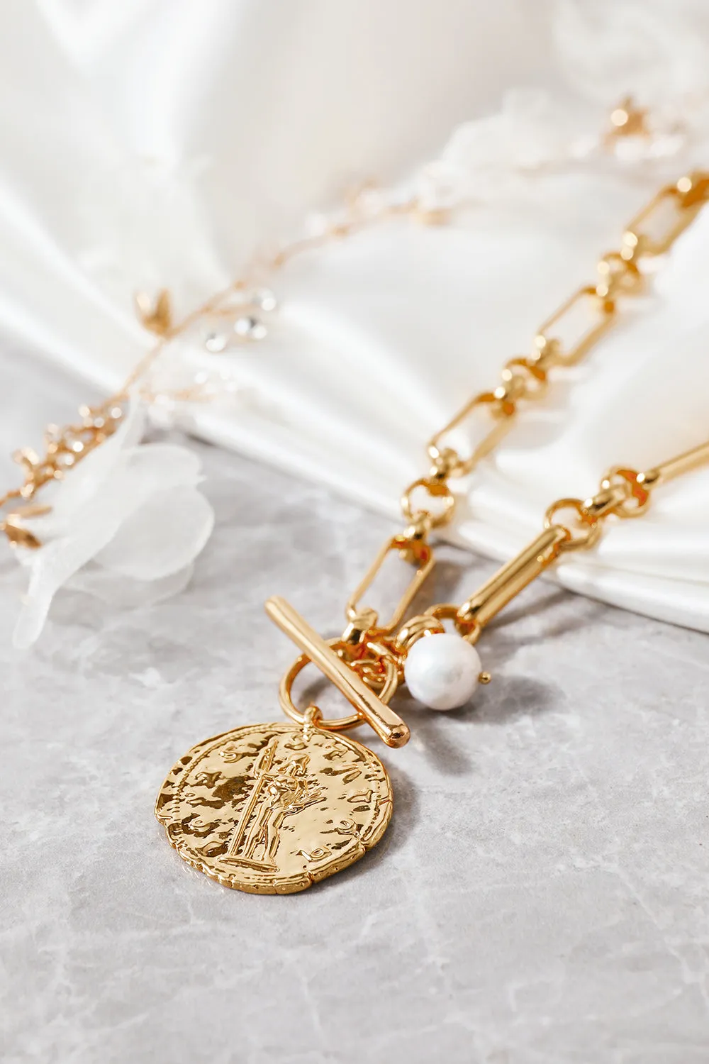 Golden Necklace With Pearl sold by Zapaka product image thumbnail 5