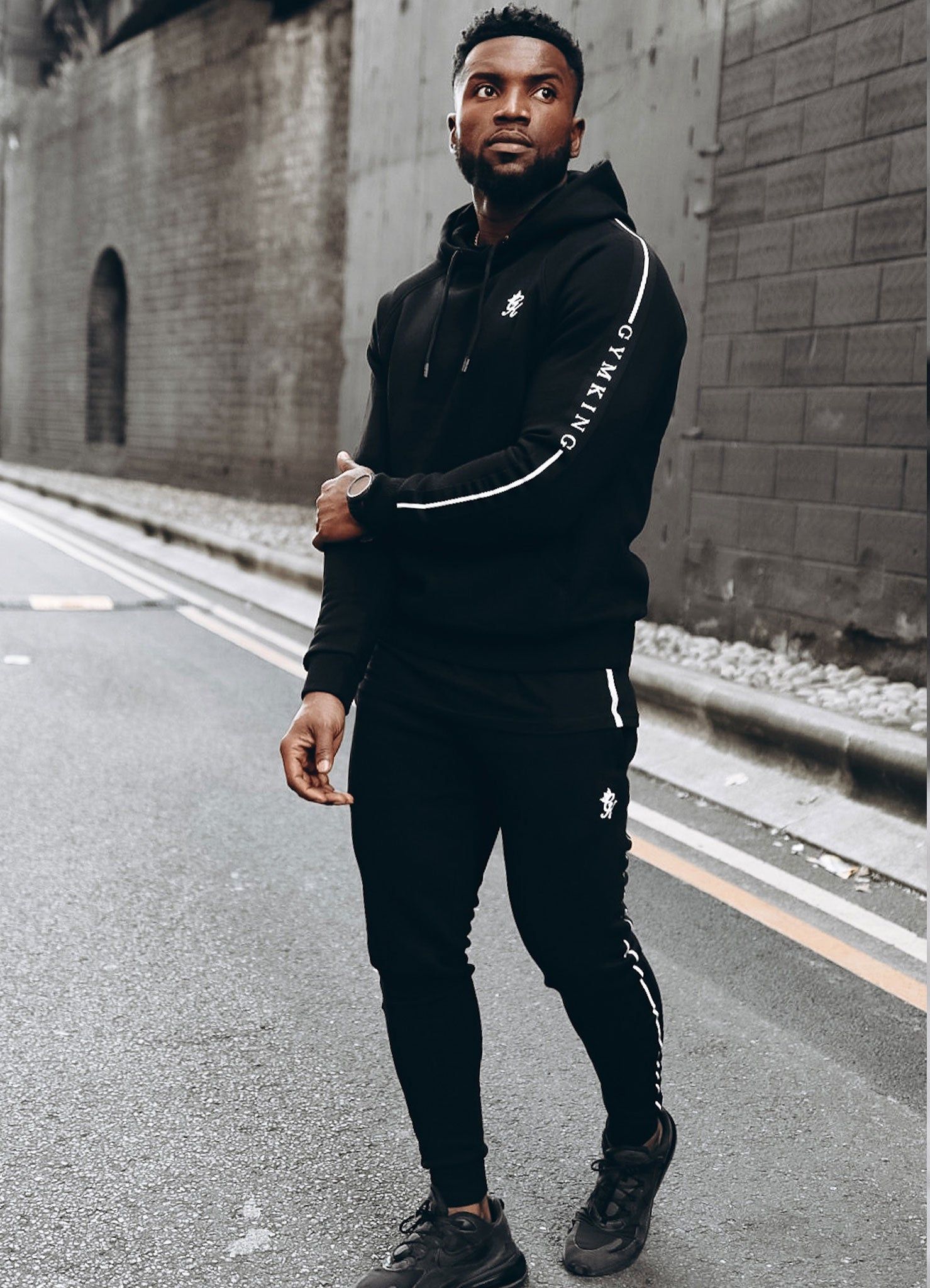 Gym King Challenger Hood - Black sold by The Gym King product image thumbnail 5