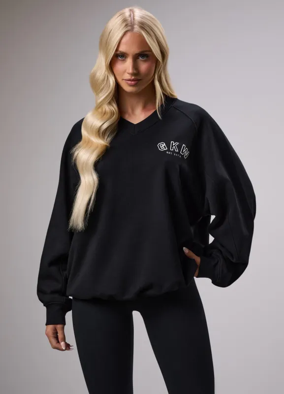 GKW Sports Luxe V Neck Crew - Black sold by The Gym King