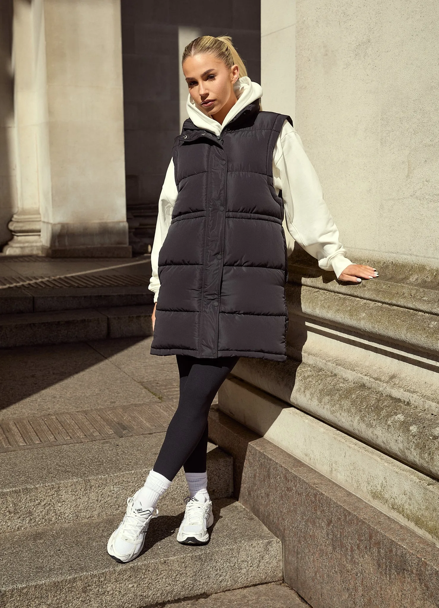 Gym King Padded Longline Gilet – Black sold by The Gym King