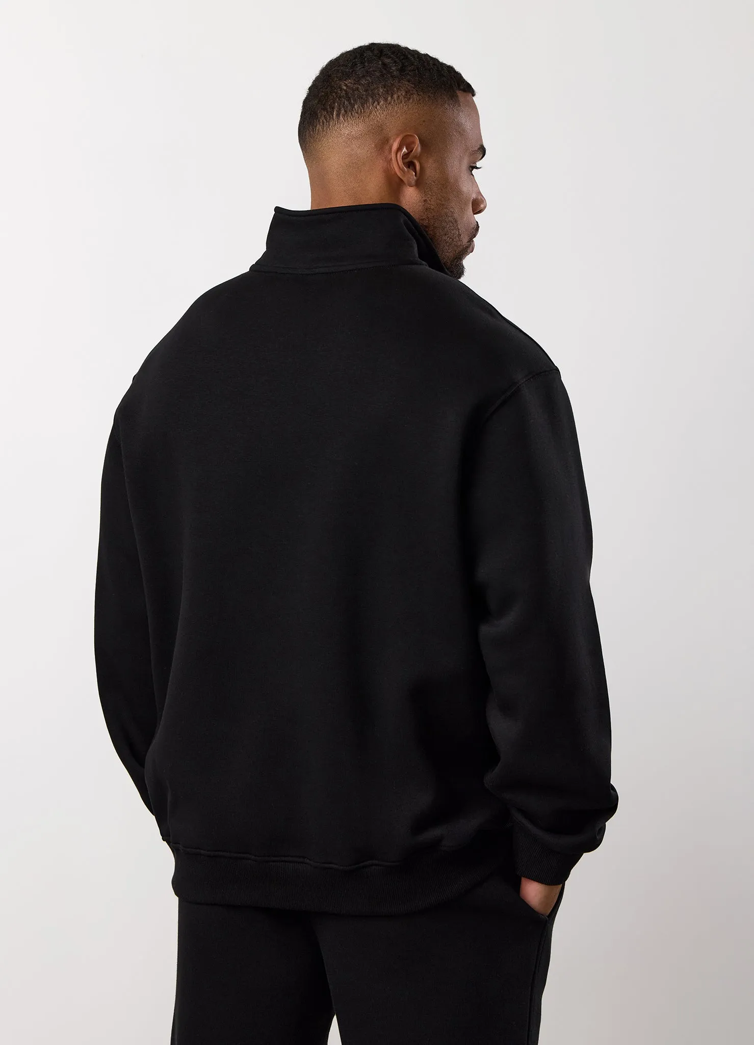 Gym King Fundamental Linear 1/4 Zip Tracksuit - Black sold by The Gym King product image thumbnail 5
