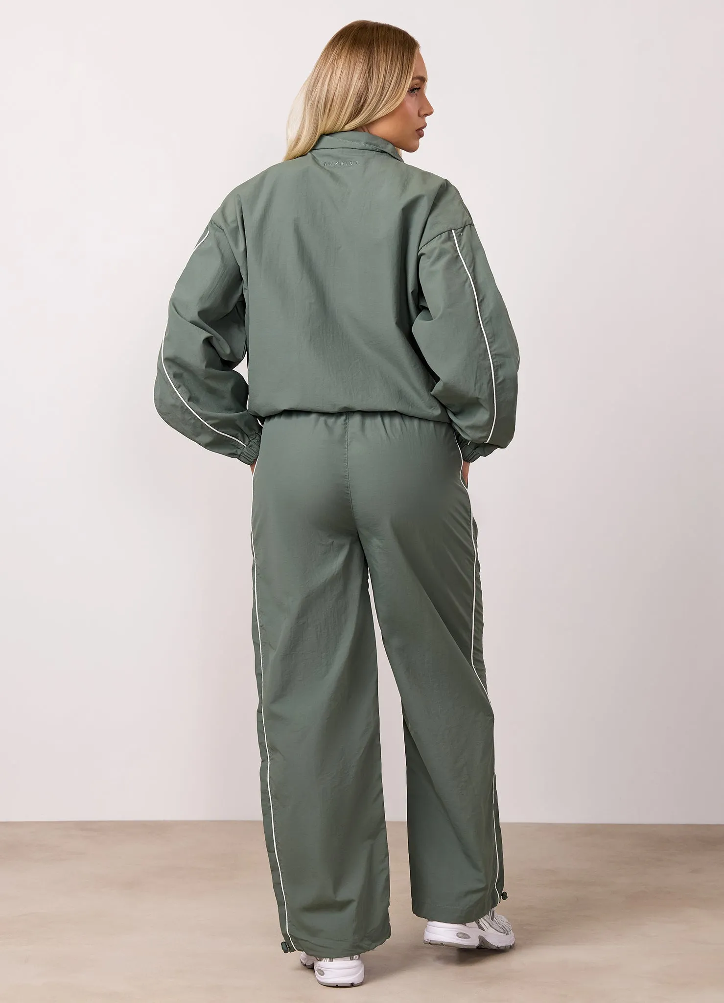 Gym King Composure Woven Tracksuit - Fern sold by The Gym King product image thumbnail 5