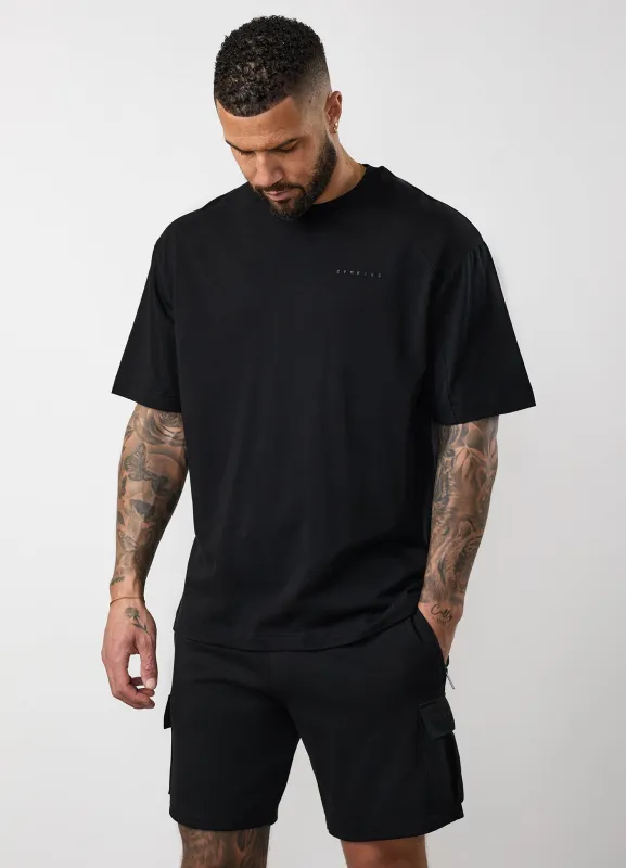 Gym King Linear Travel T-Shirt - Black made by The Gym King