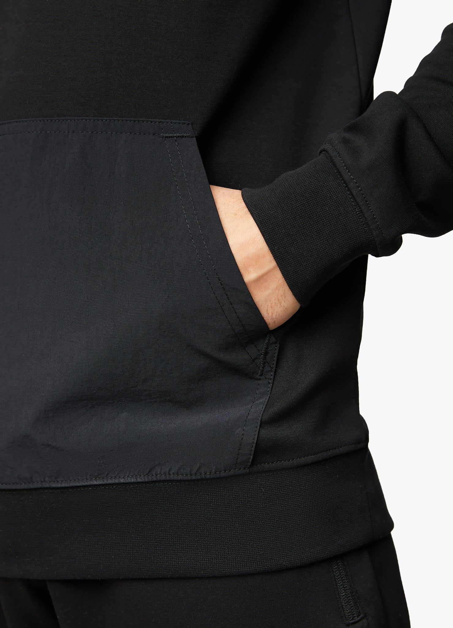 Gym King Linear Print Interlock Hood - Black sold by The Gym King product image thumbnail 12