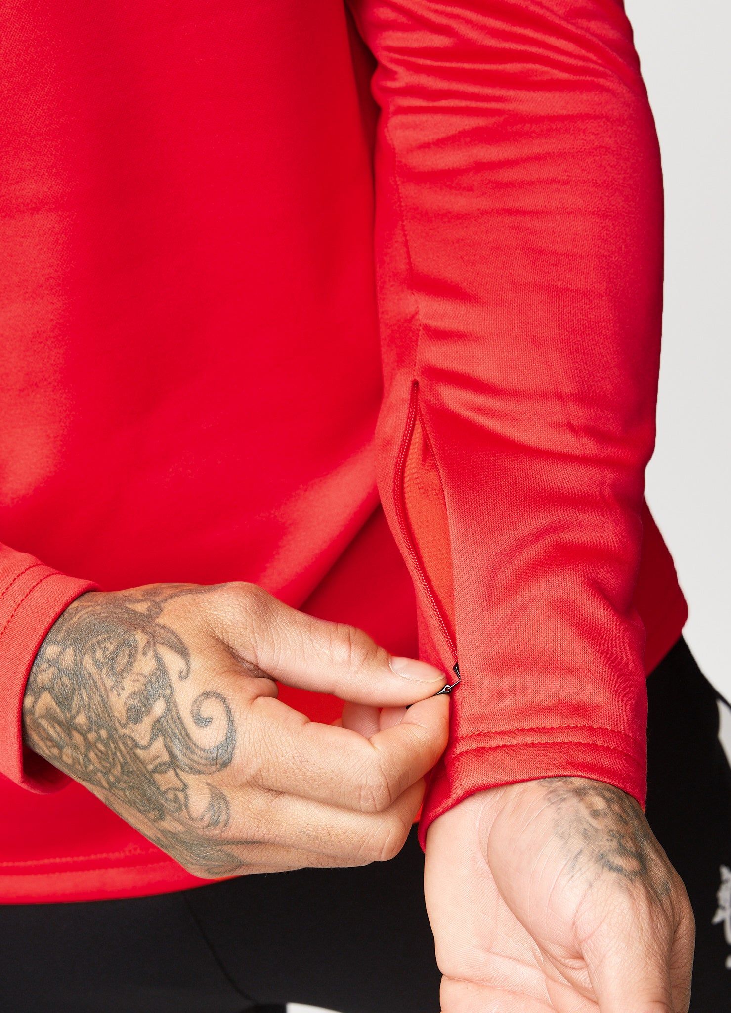 Gym King Velocity Tech Funnel - Chilli Red/Black sold by The Gym King product image thumbnail 5