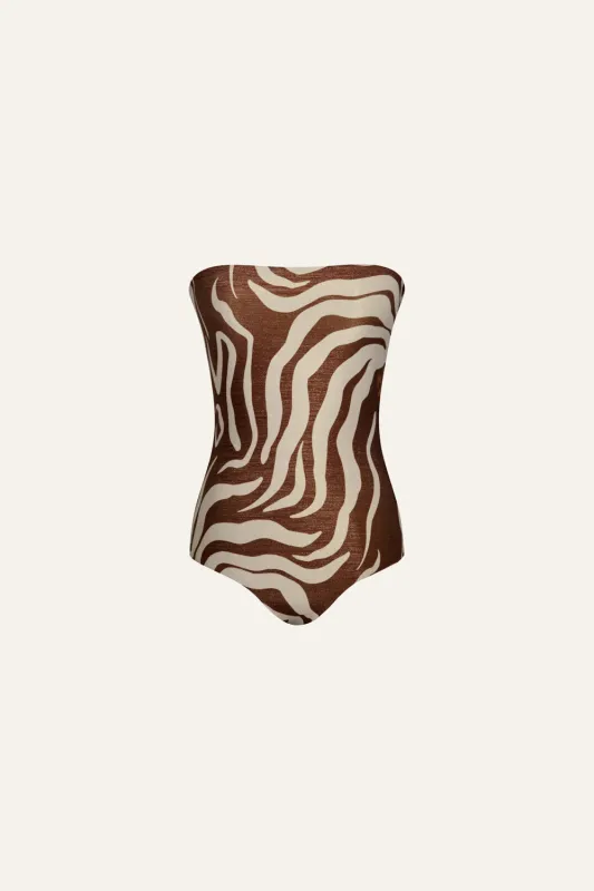 Alta Mar One Piece made by Johanna Ortiz