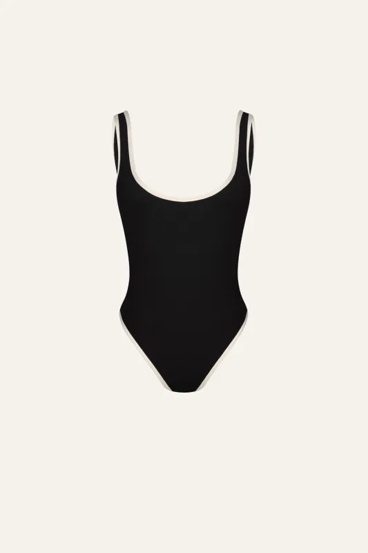 Explorer One Piece made by Johanna Ortiz