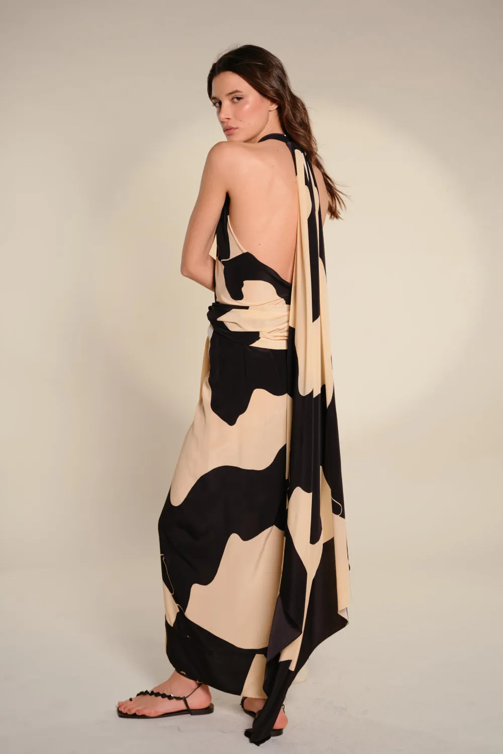 Shadows Dress sold by Johanna Ortiz product image thumbnail 4