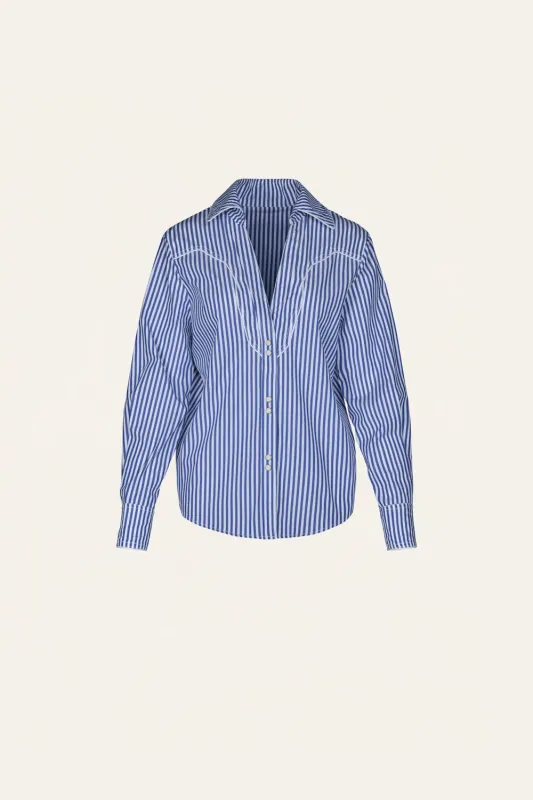 Hacia El Puerto Shirt sold by Johanna Ortiz