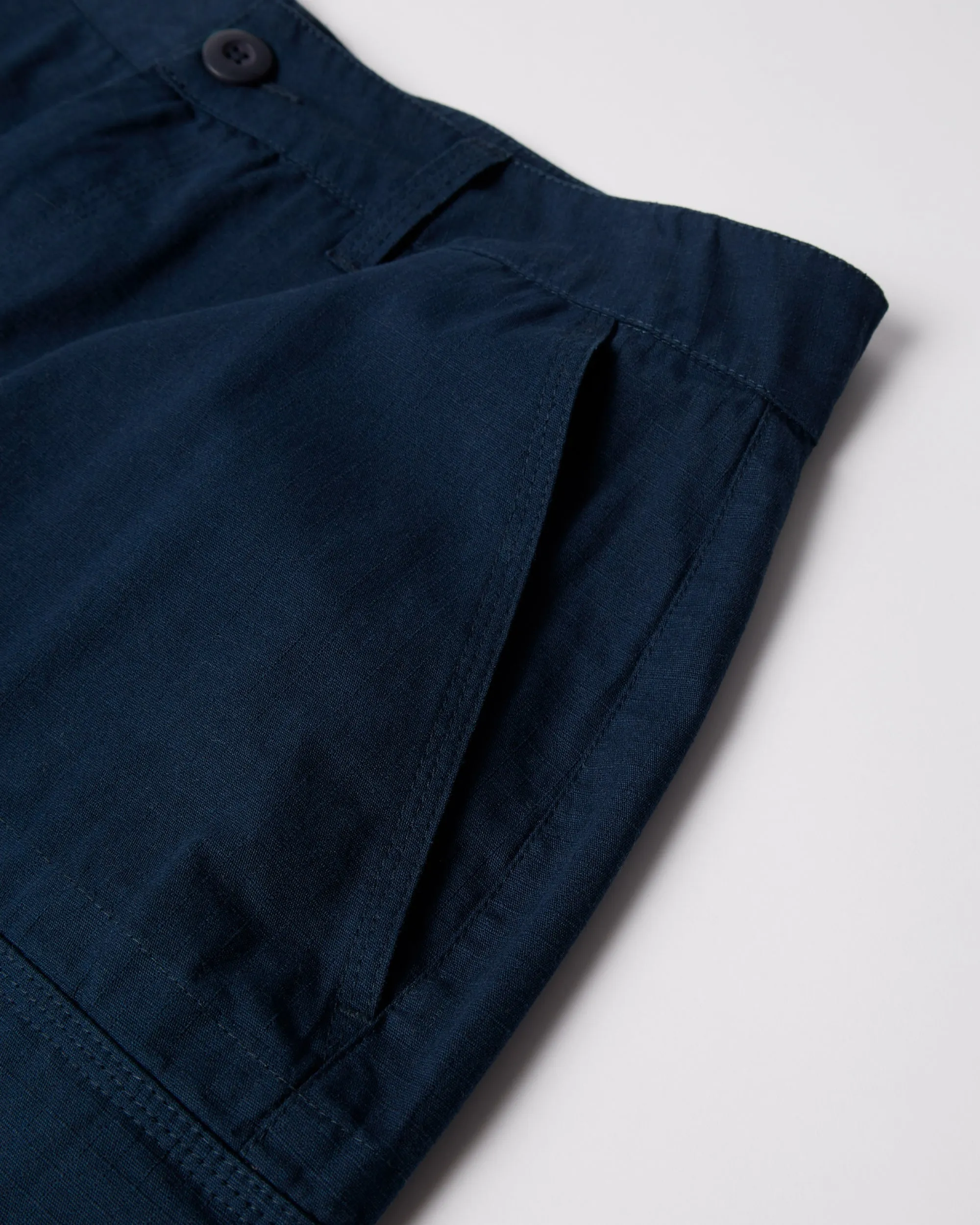 Cargo stuff cargo shorts sold by by Parra product image thumbnail 3