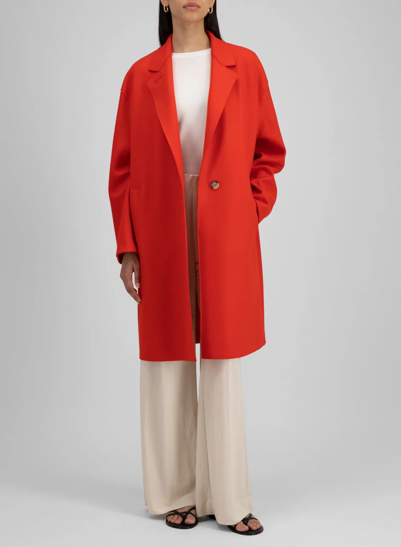 Oversized coat in cashmere blend sold by Harris Wharf London product image thumbnail 5