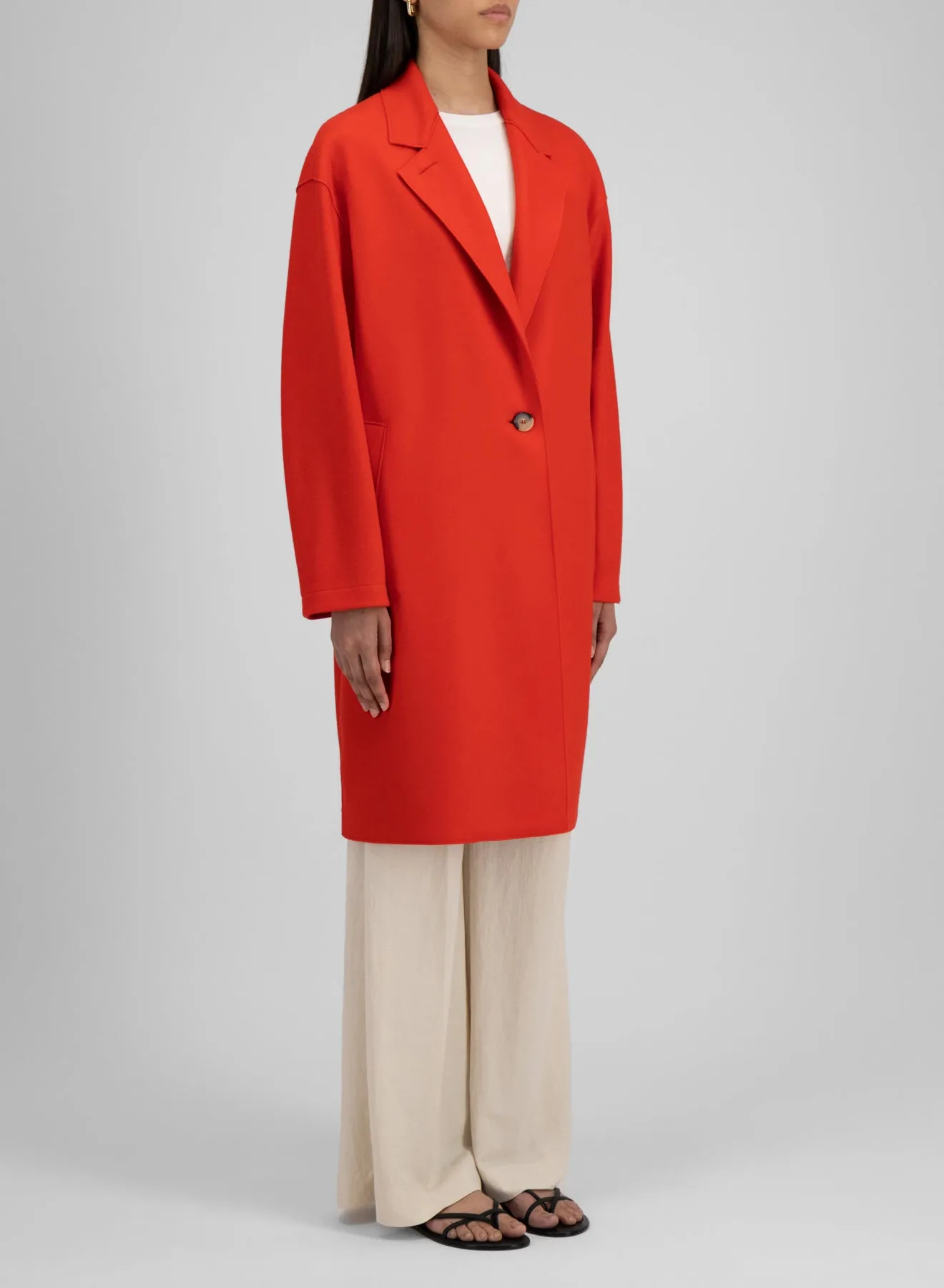 Oversized coat in cashmere blend sold by Harris Wharf London product image thumbnail 3
