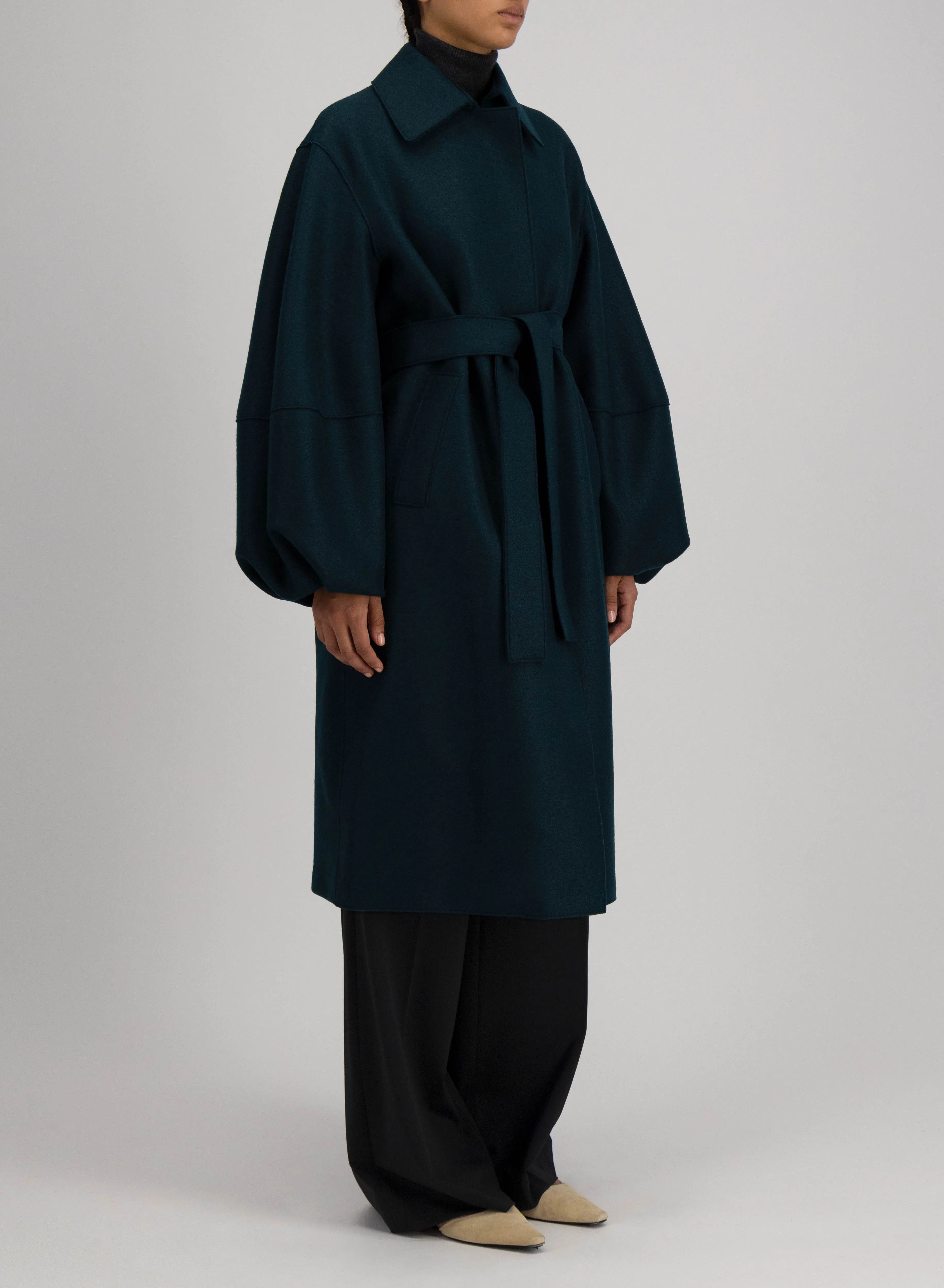 Puff sleeves coat in pressed wool sold by Harris Wharf London product image thumbnail 3