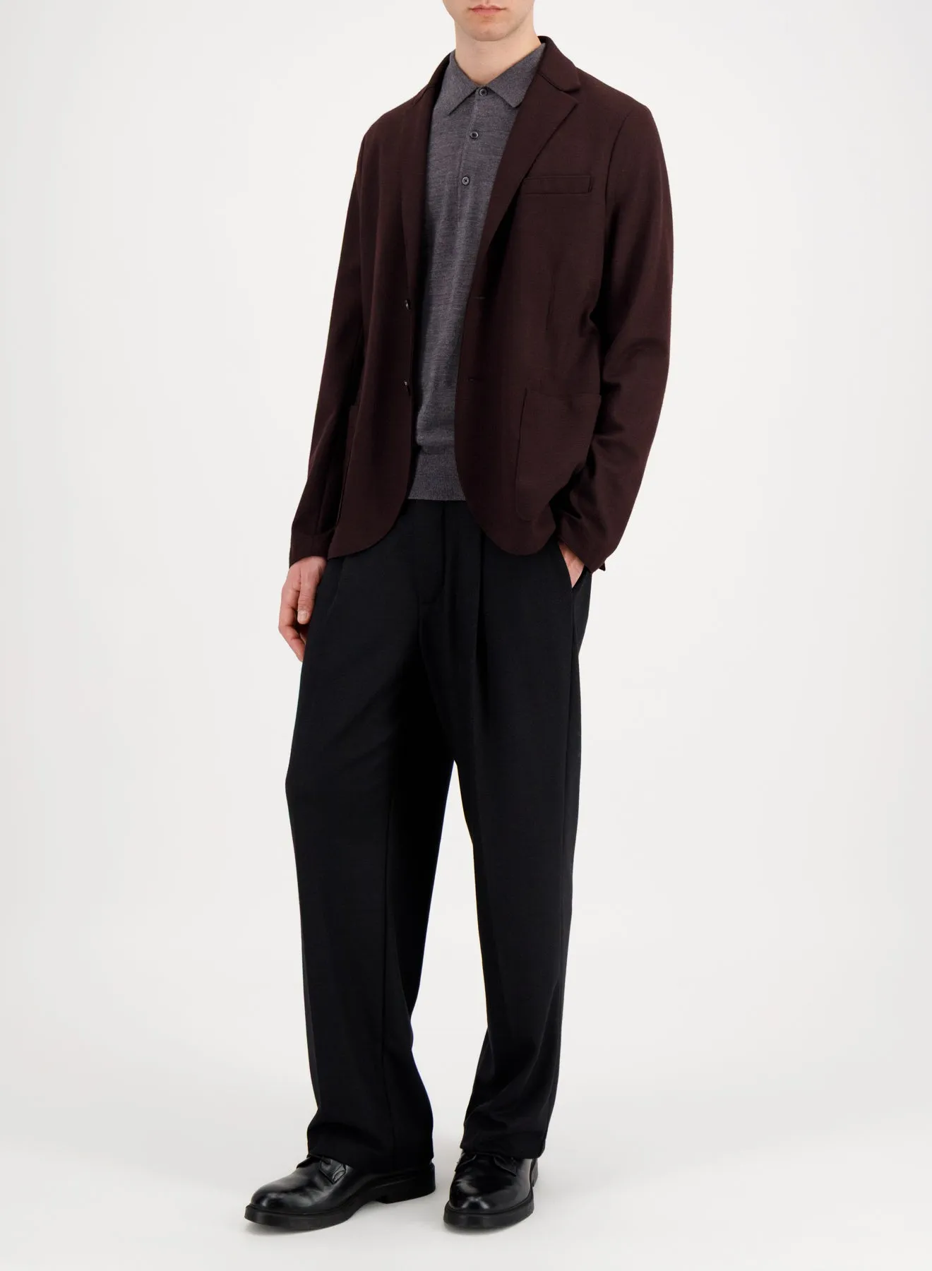 Vented blazer in superfine merino sold by Harris Wharf London product image thumbnail 2