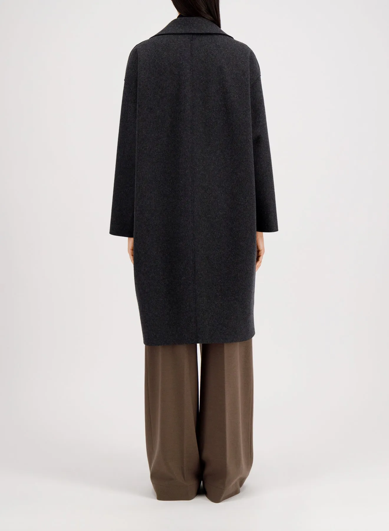 Dropped shoulder coat in double crafted with Loro Piana fabric sold by Harris Wharf London product image thumbnail 4