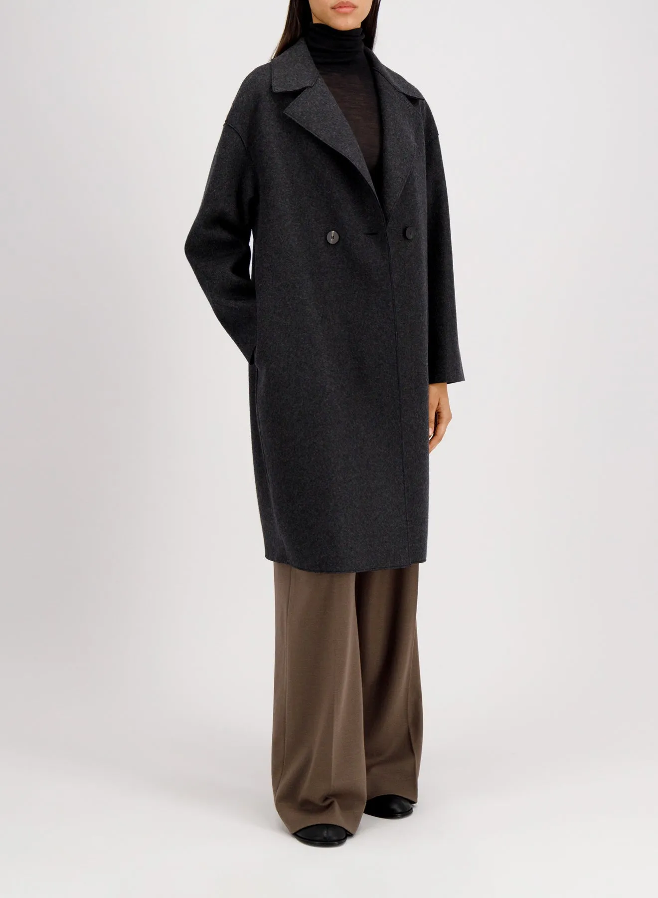 Dropped shoulder coat in double crafted with Loro Piana fabric sold by Harris Wharf London product image thumbnail 2