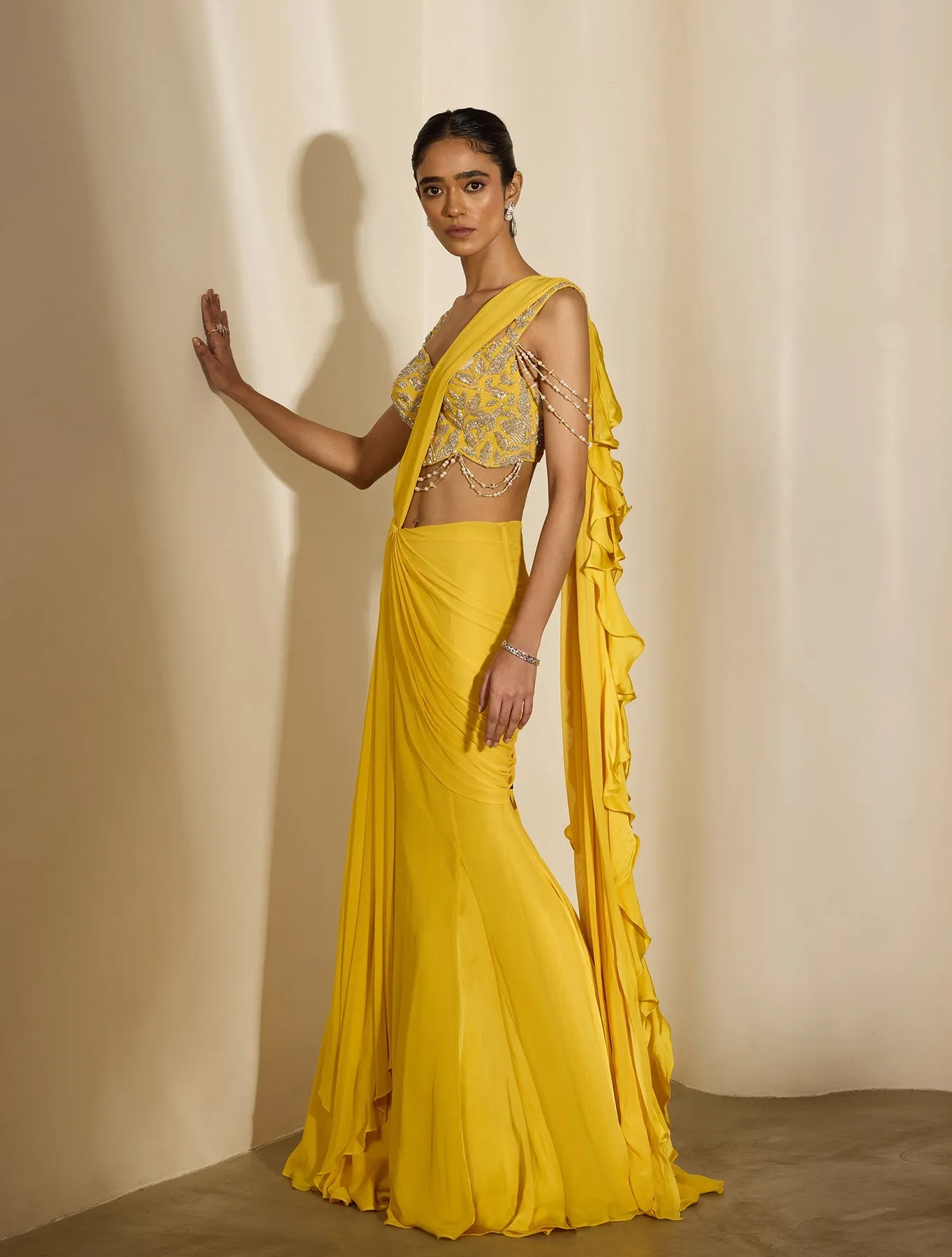 Jolie sold by Market product image thumbnail 2