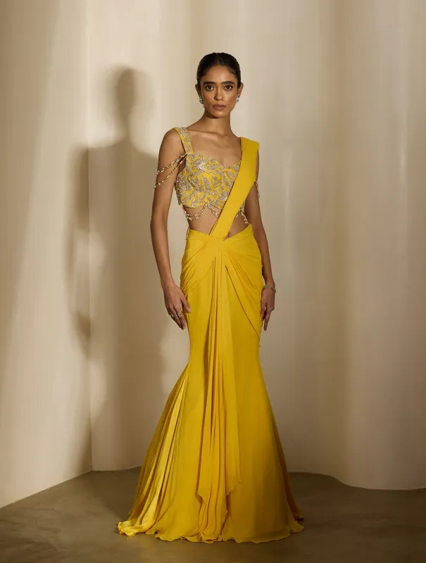 Jolie sold by Market