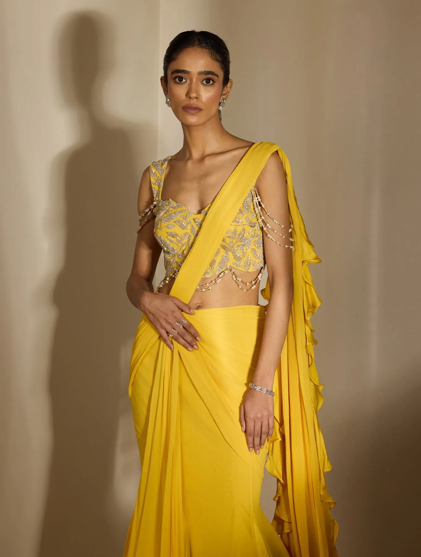 Jolie sold by Market product image thumbnail 3