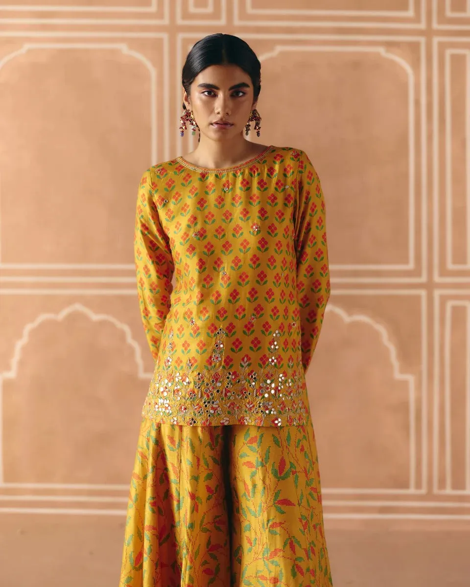 Marigold Kurta sold by Market product image thumbnail 2