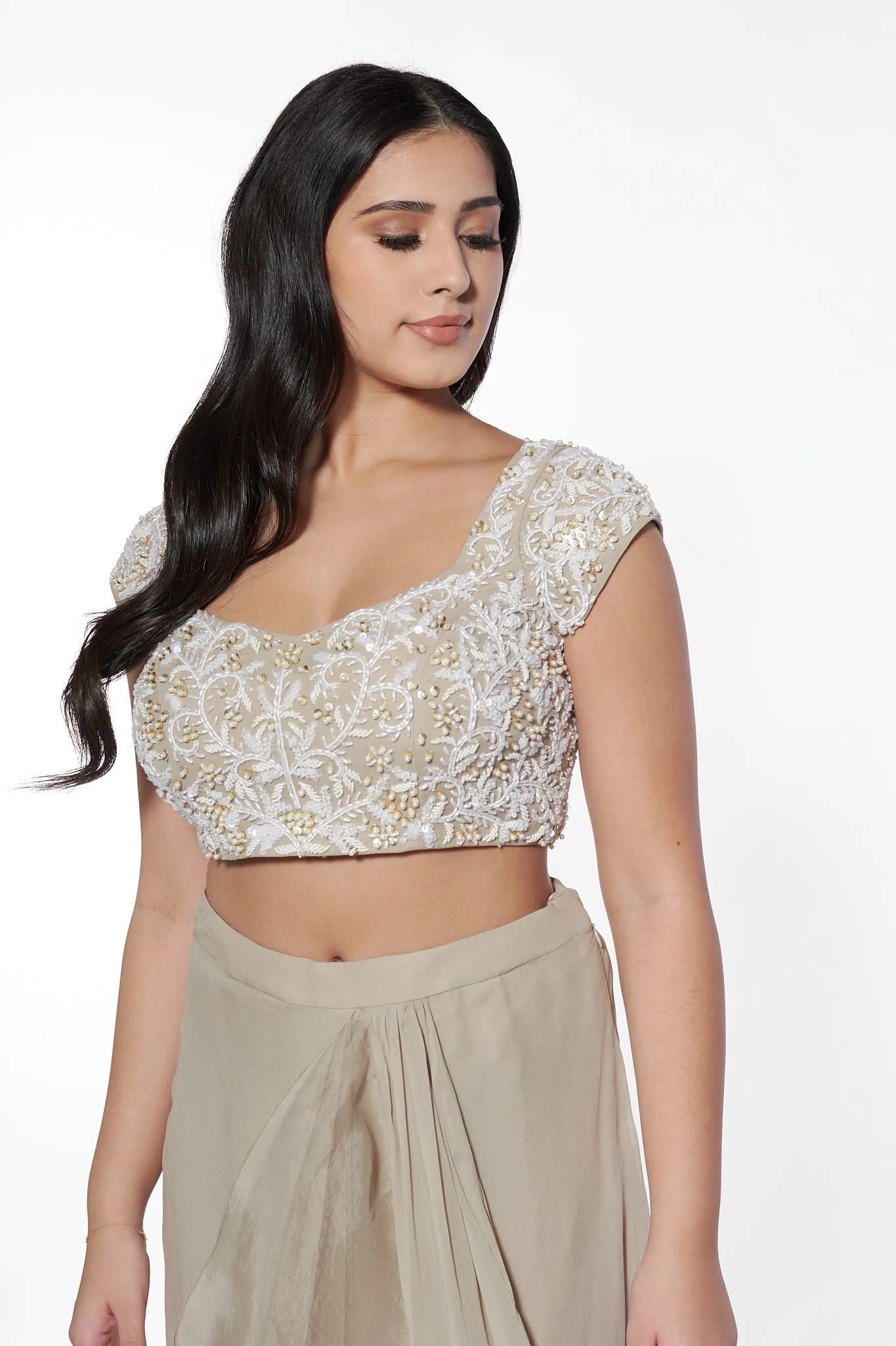 Luna sold by Market product image thumbnail 3