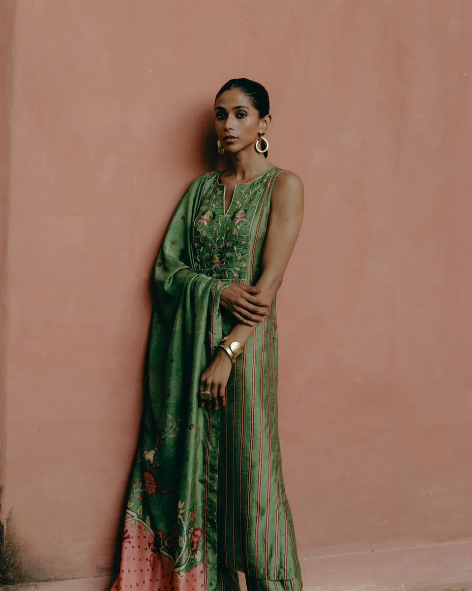 Jade Green Kurta sold by Market product image thumbnail 4