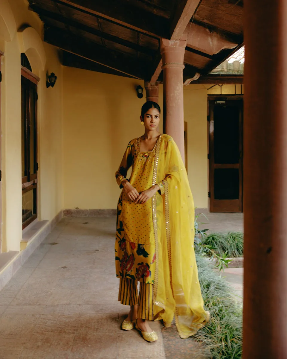 Sunflower Kurta sold by Market