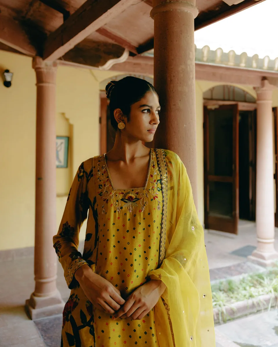 Sunflower Kurta sold by Market product image thumbnail 5