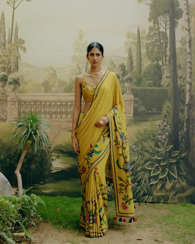 Sunflower Yellow Saree sold by Market