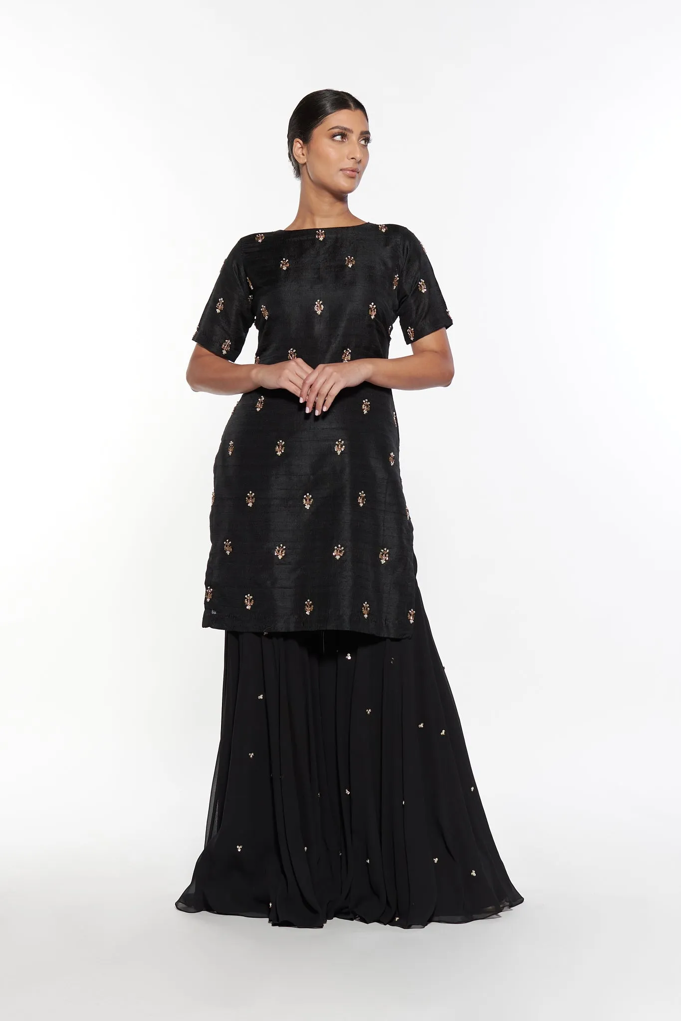 Sabby sold by Market product image thumbnail 3