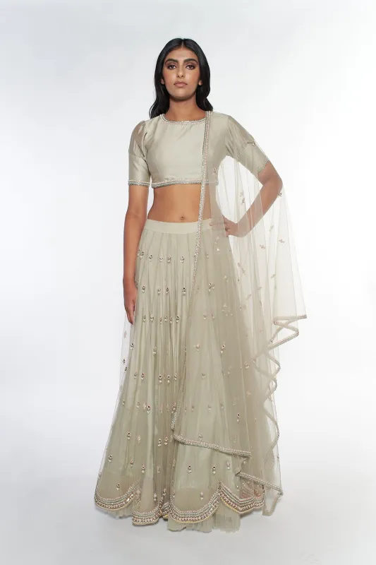 Lana | Ready to Ship sold by Market