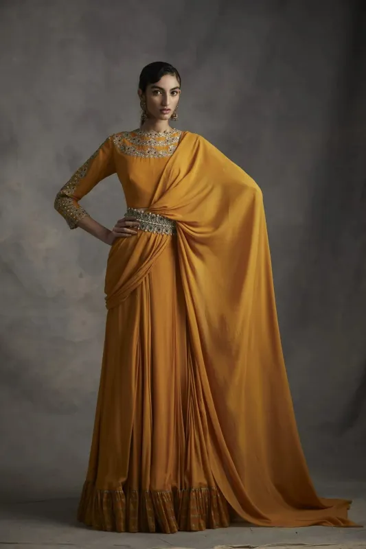 Haldi Pleated Saree With Belt made by Market