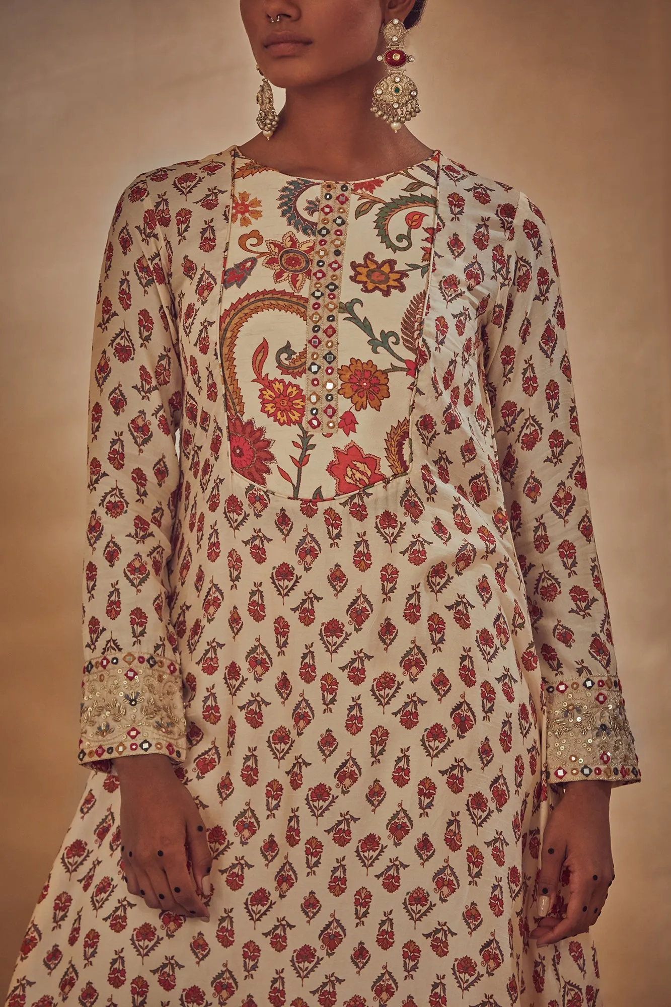 Ivory Embroidered Kurta Set sold by Market product image thumbnail 3